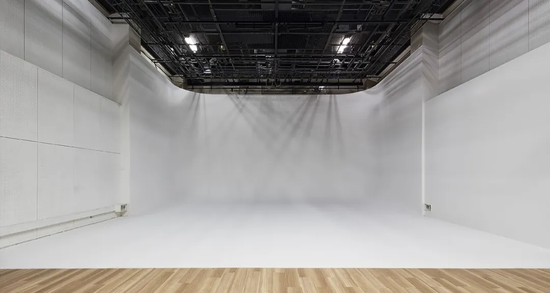 外苑スタジオ PART1 B STUDIOの写真