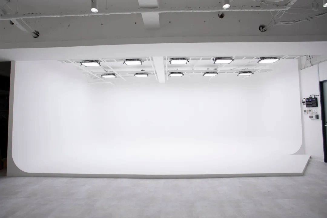 STUDIO 461 代々木店の写真