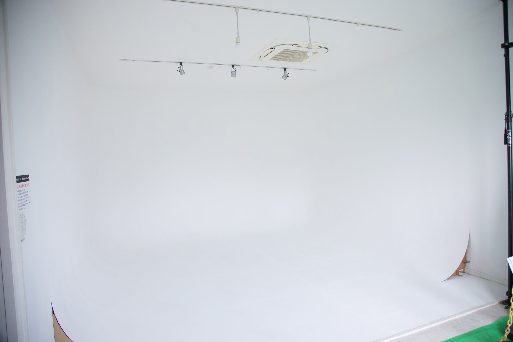 壱里山Studio 2F白ホリゾントルームの写真