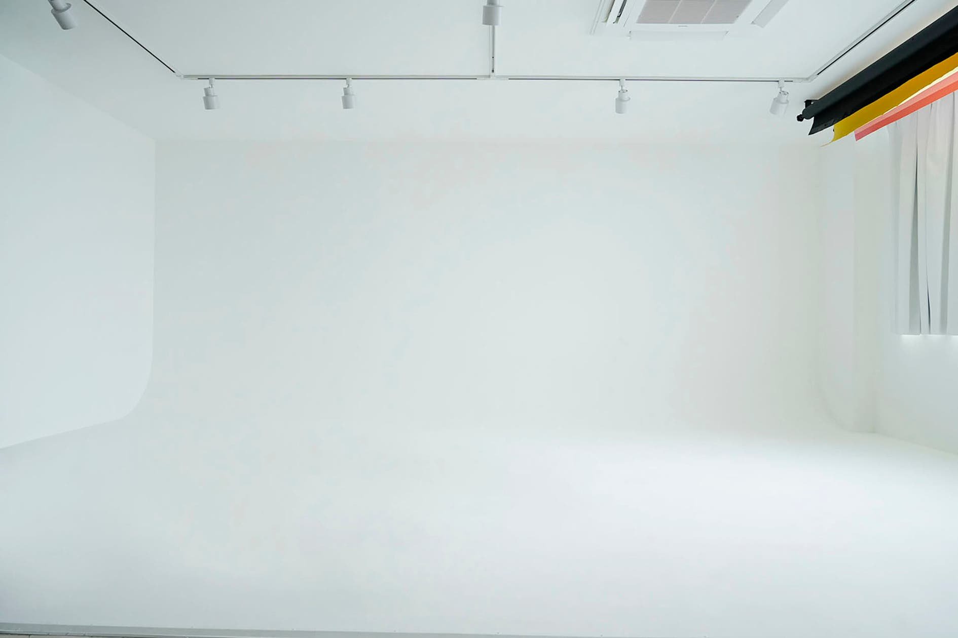STUDIO YOU MOREの写真1